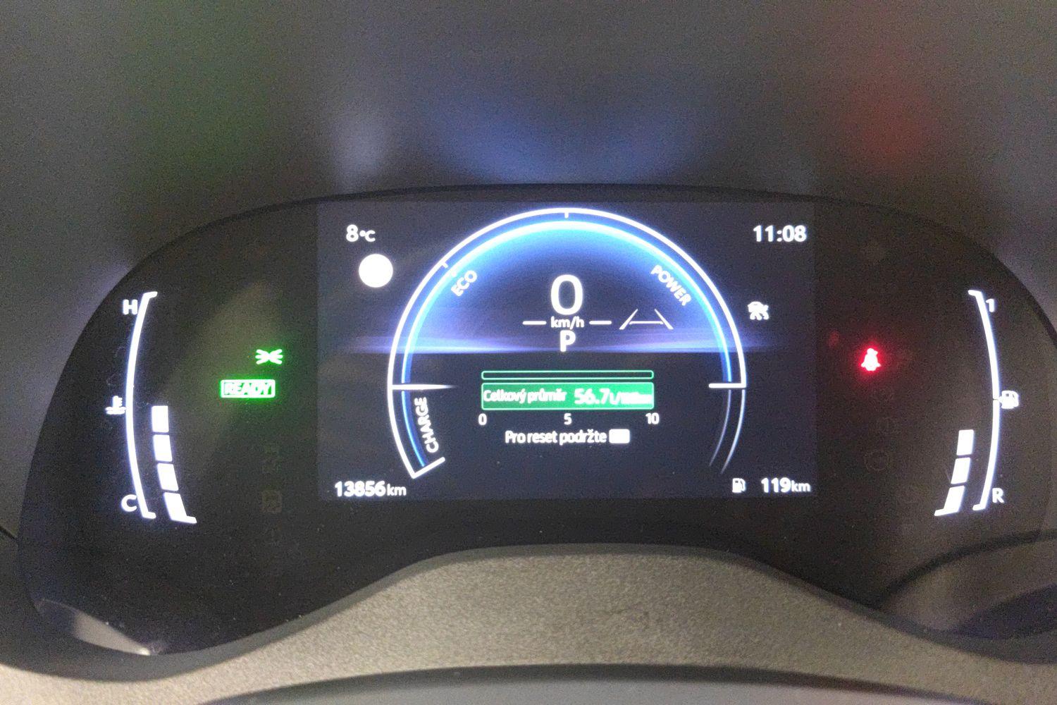 TOYOTA Yaris Cross 2024