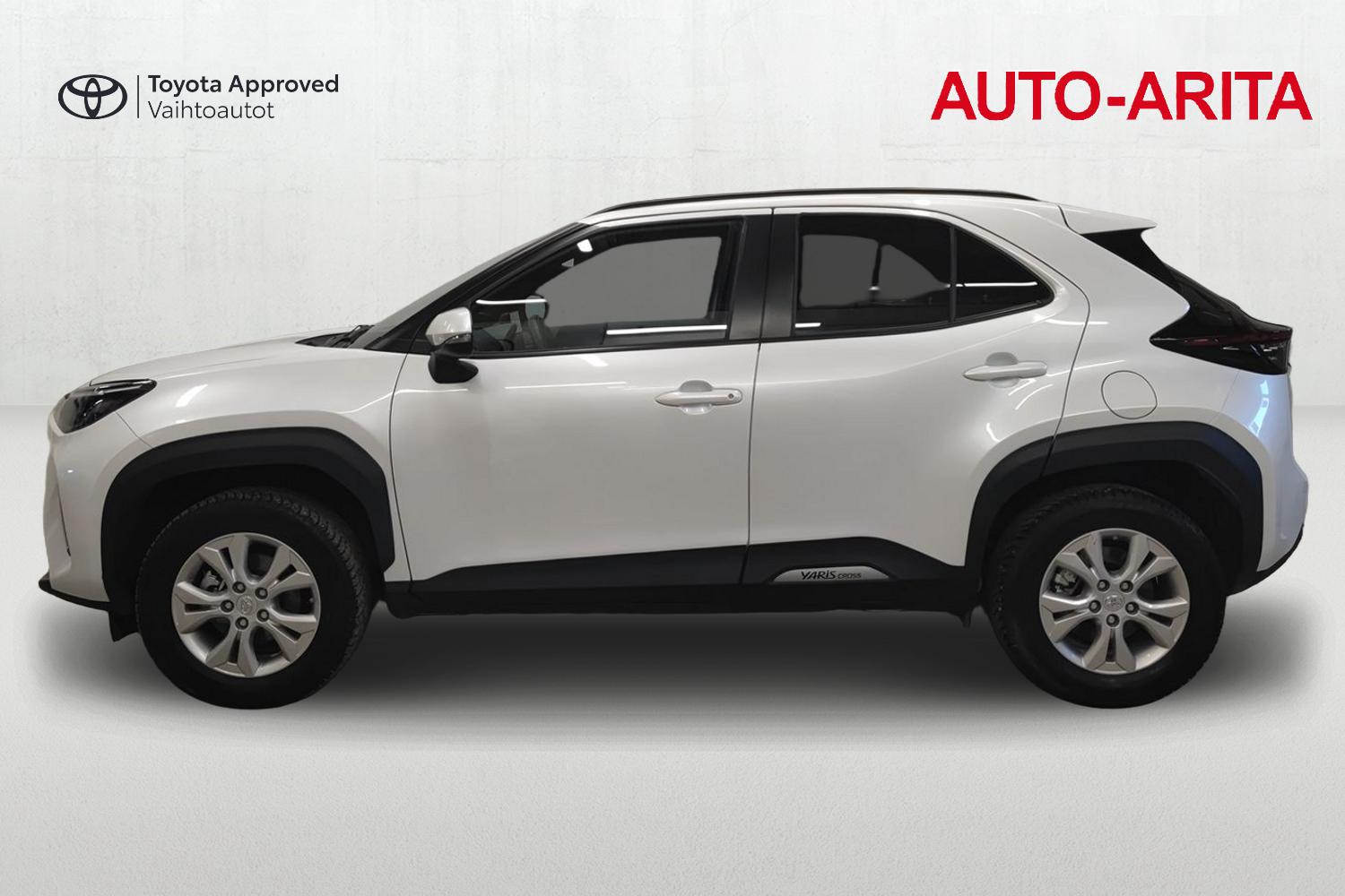 TOYOTA Yaris Cross 2024