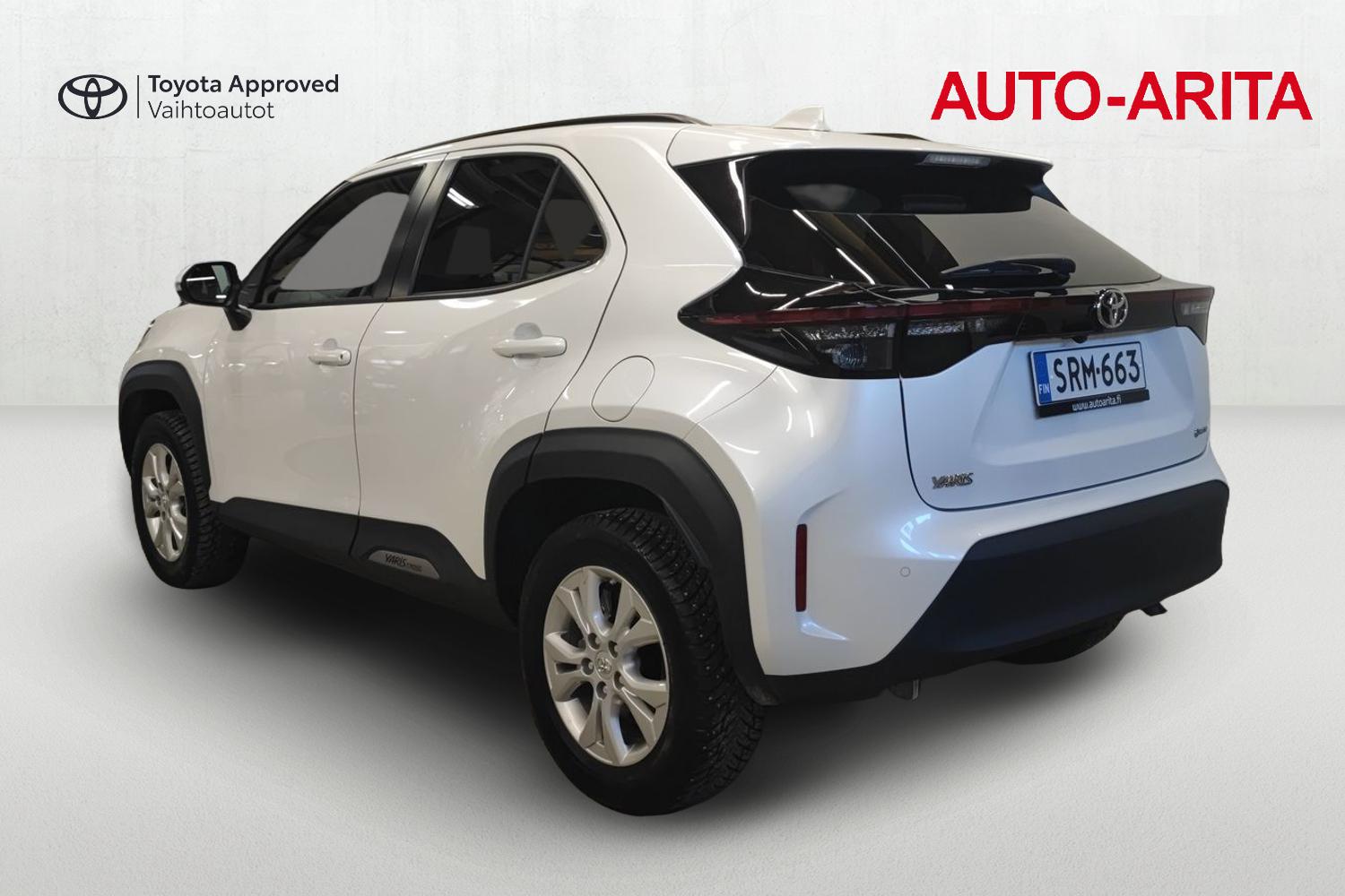 TOYOTA Yaris Cross 2024