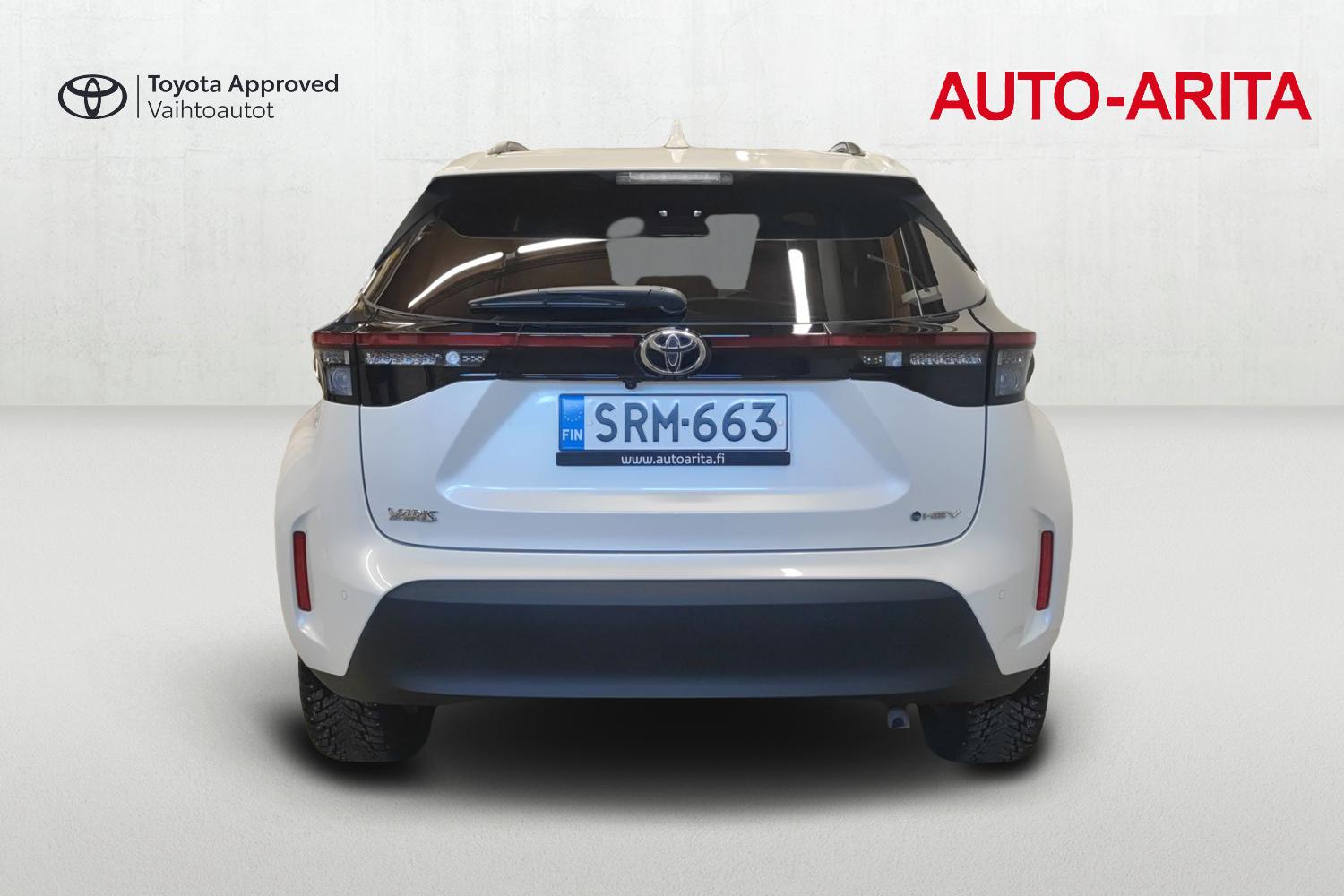 TOYOTA Yaris Cross 2024