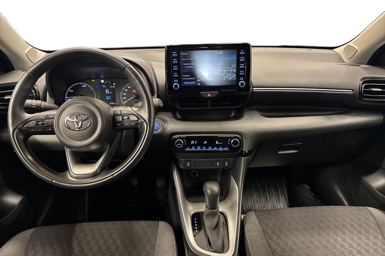 TOYOTA YARIS 2023
