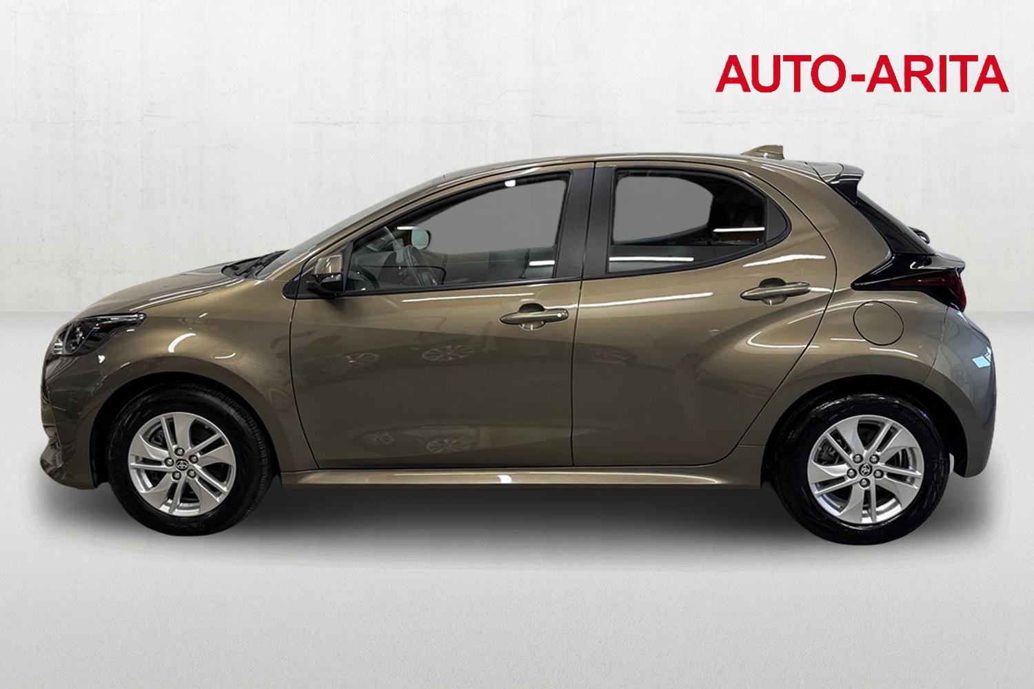 TOYOTA YARIS 2023