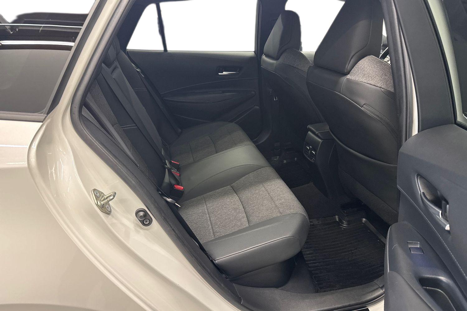 TOYOTA COROLLA 2024