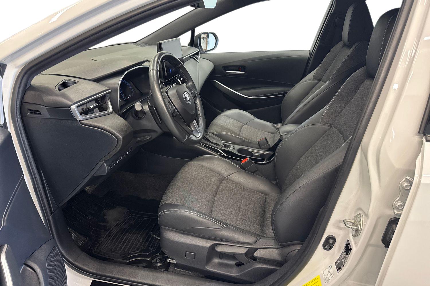 TOYOTA COROLLA 2024