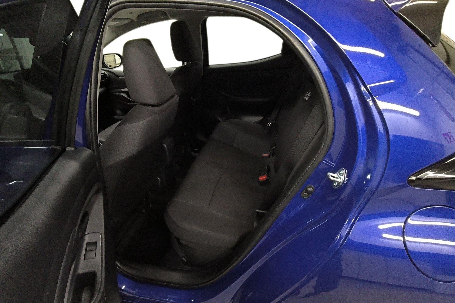 TOYOTA YARIS 2024