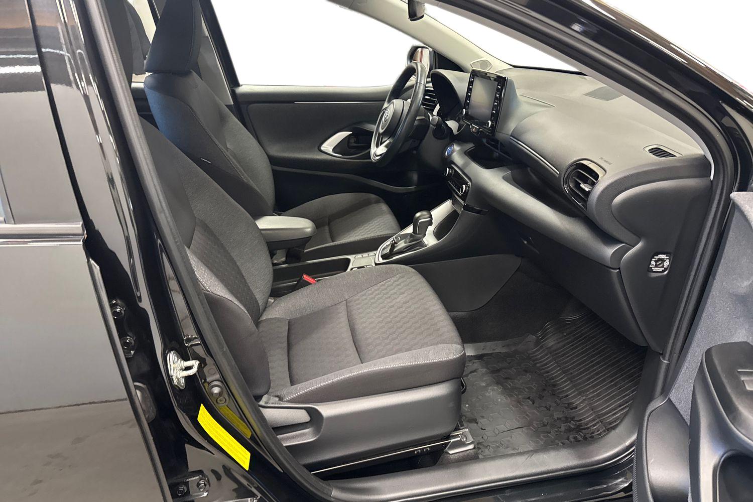 TOYOTA YARIS 2022