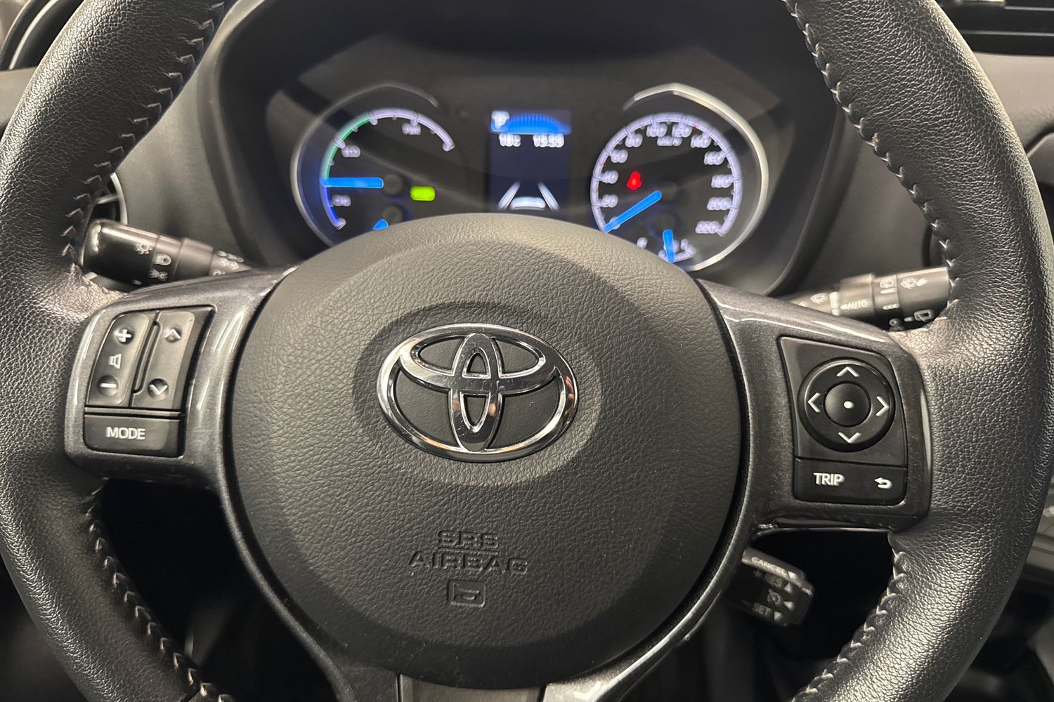 TOYOTA YARIS 2020