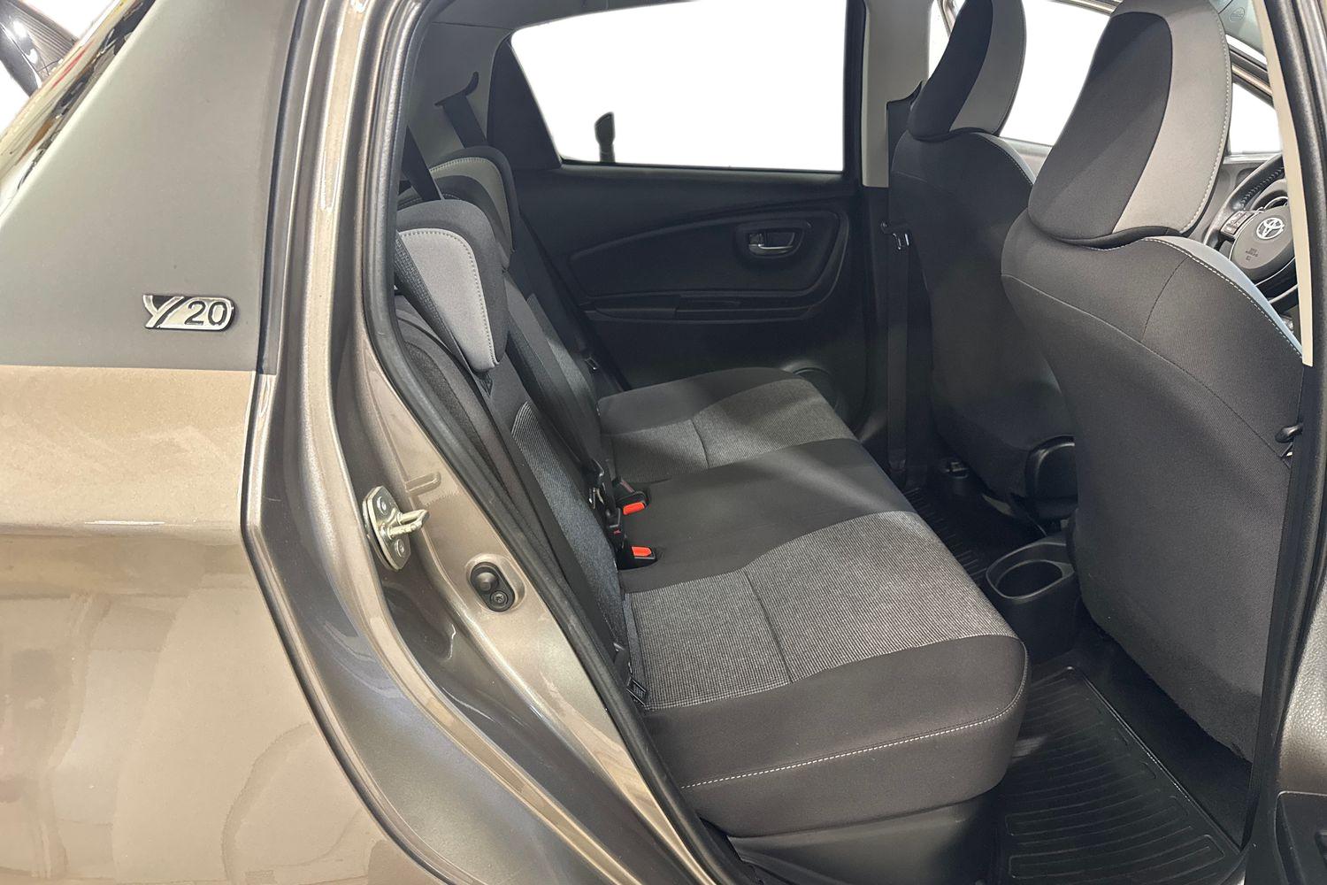 TOYOTA YARIS 2020