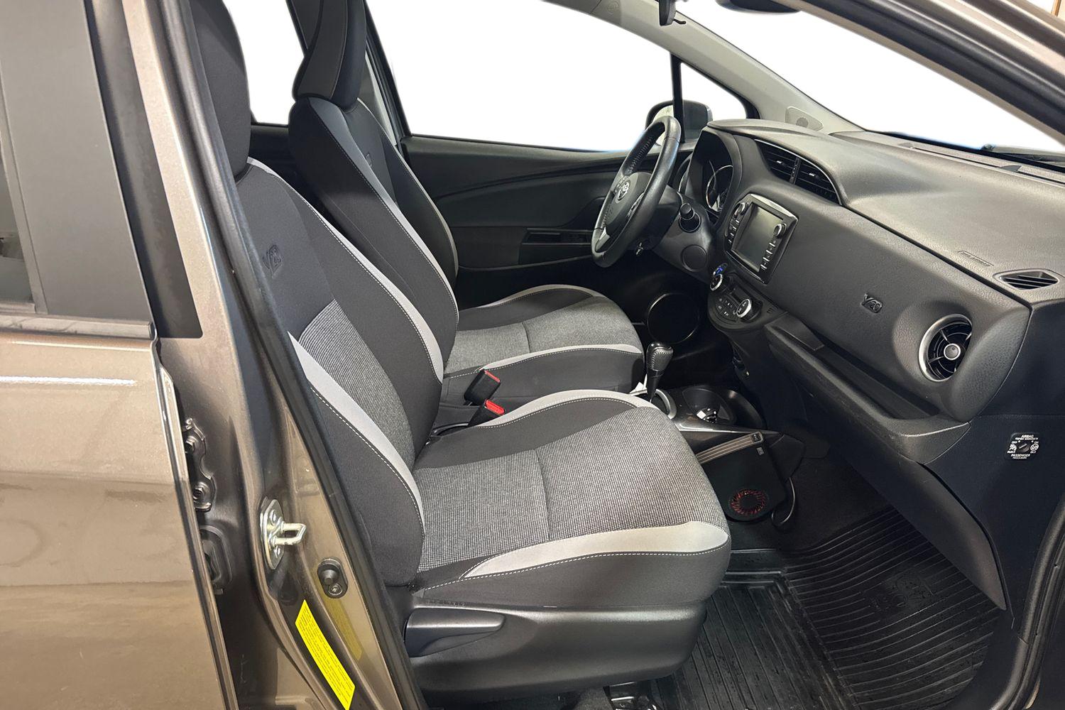 TOYOTA YARIS 2020