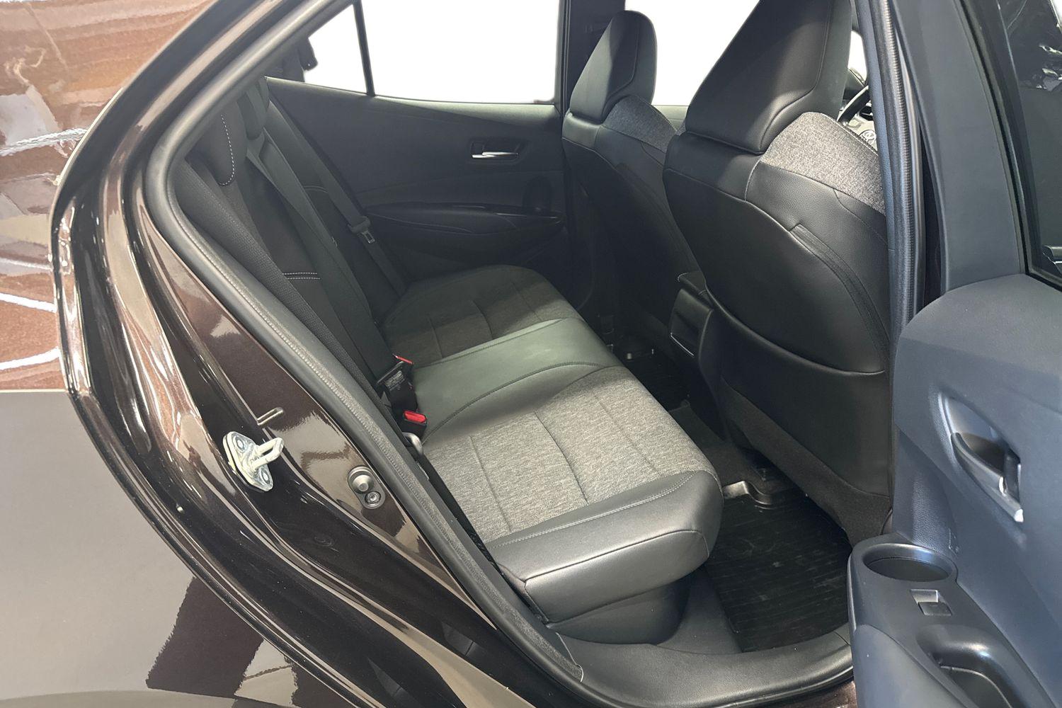 TOYOTA COROLLA 2023