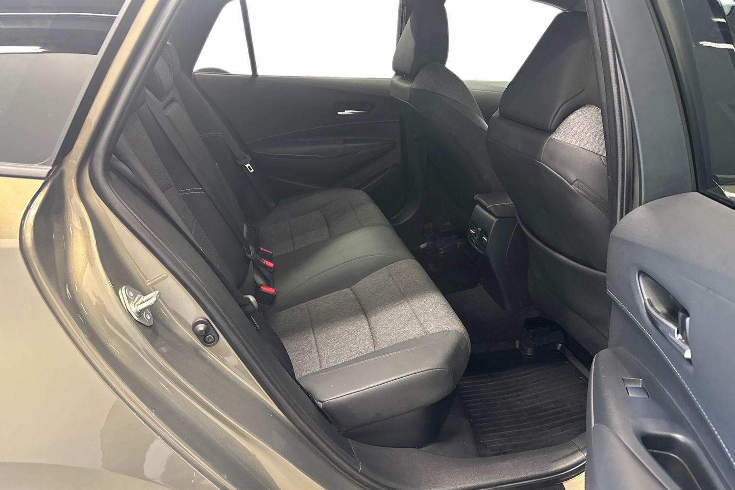 TOYOTA COROLLA 2024
