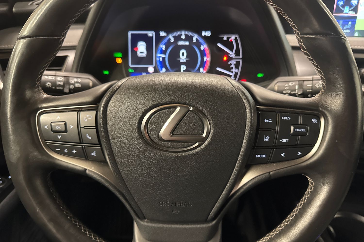 Lexus UX 2022