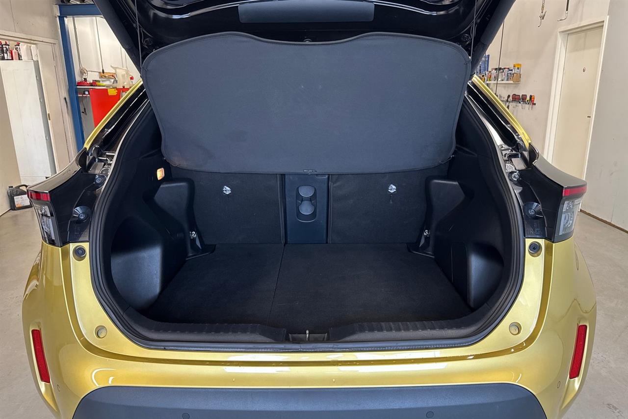 TOYOTA Yaris Cross 2023