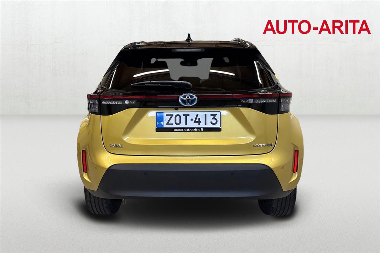 TOYOTA Yaris Cross 2023