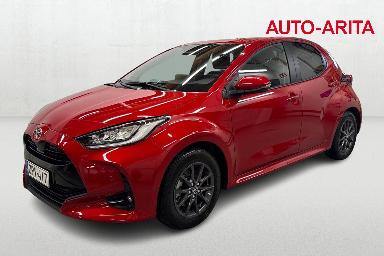 TOYOTA YARIS 2025