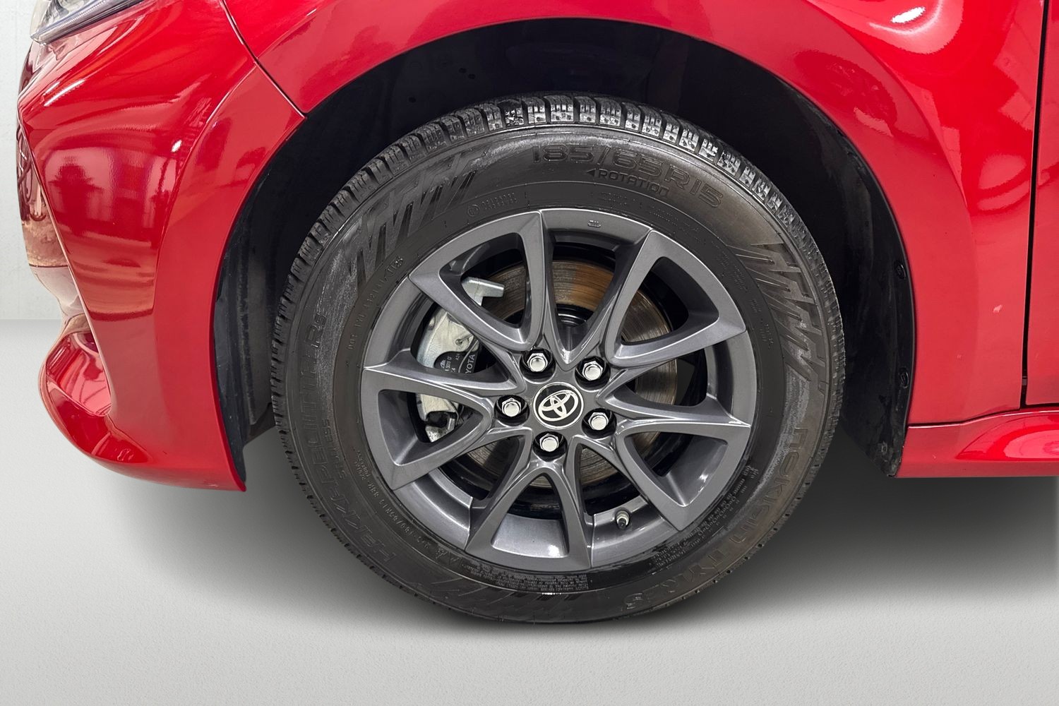TOYOTA YARIS 2025