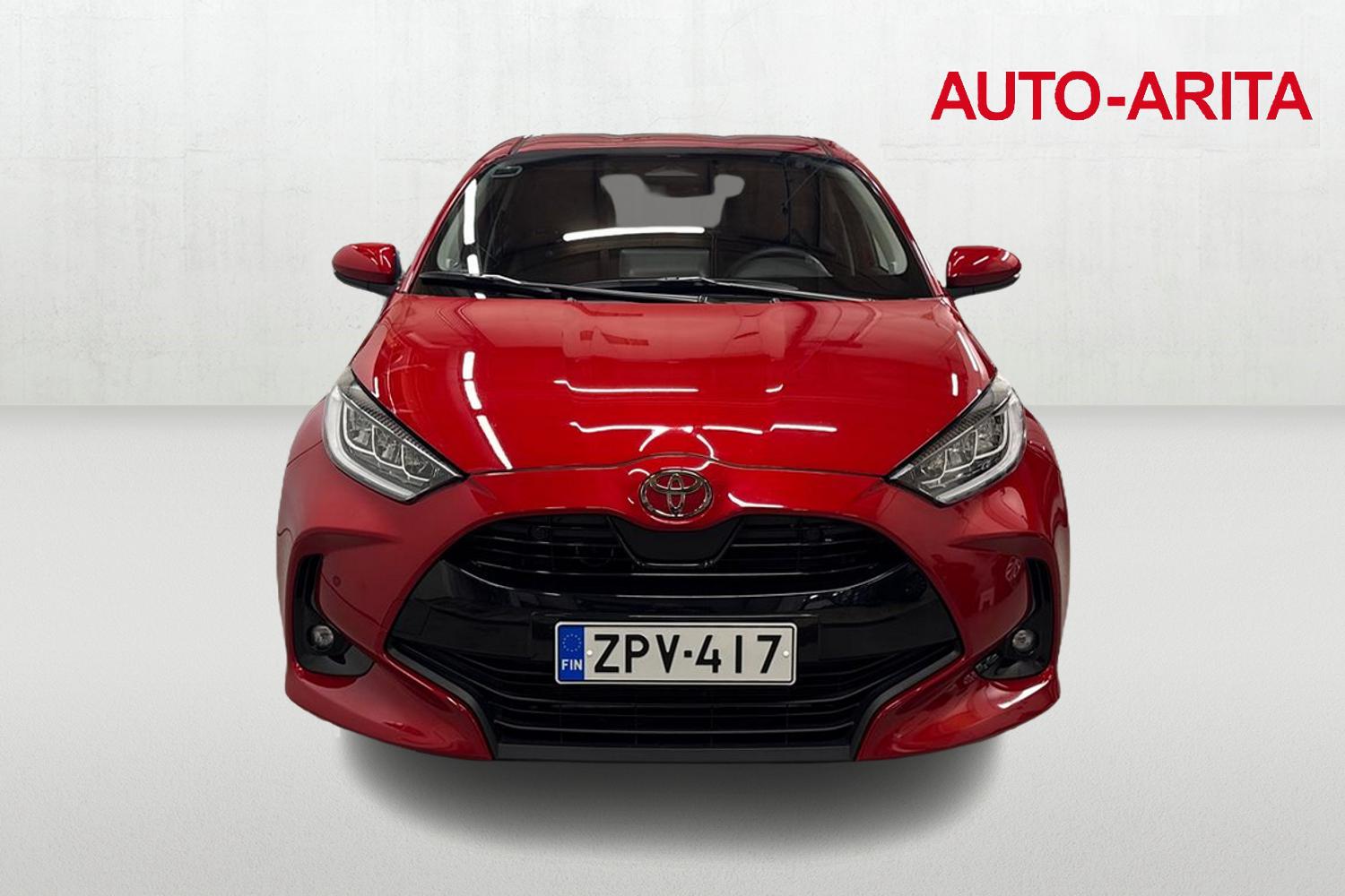 TOYOTA YARIS 2025