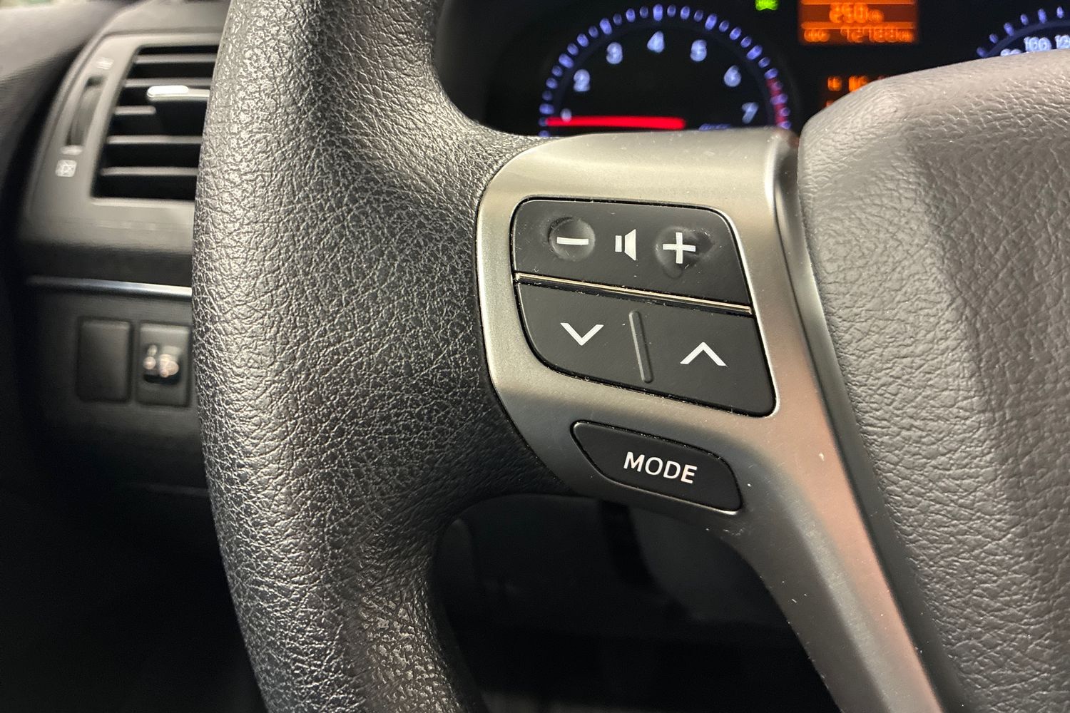 Toyota Avensis 2014