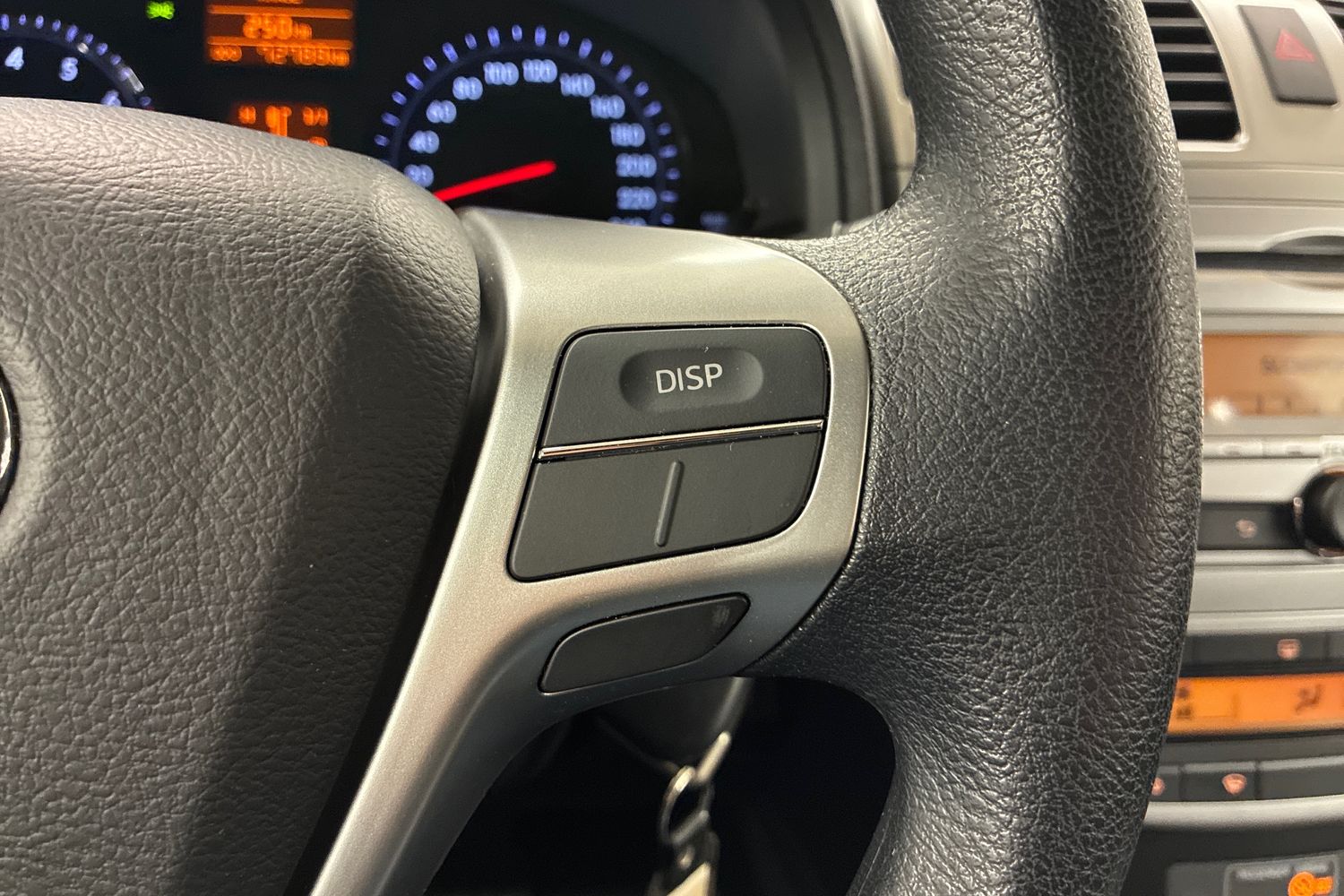 Toyota Avensis 2014