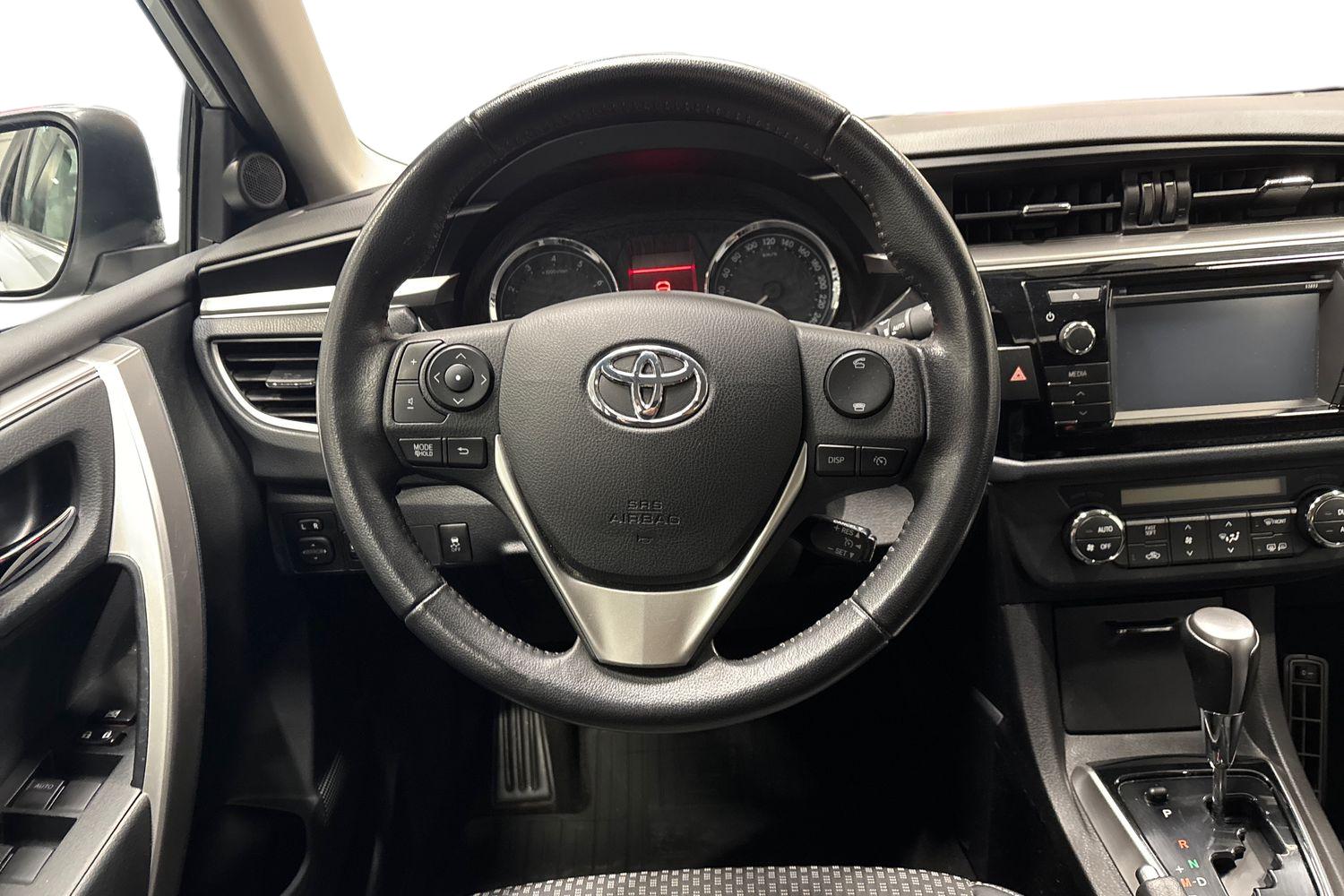TOYOTA COROLLA 2014
