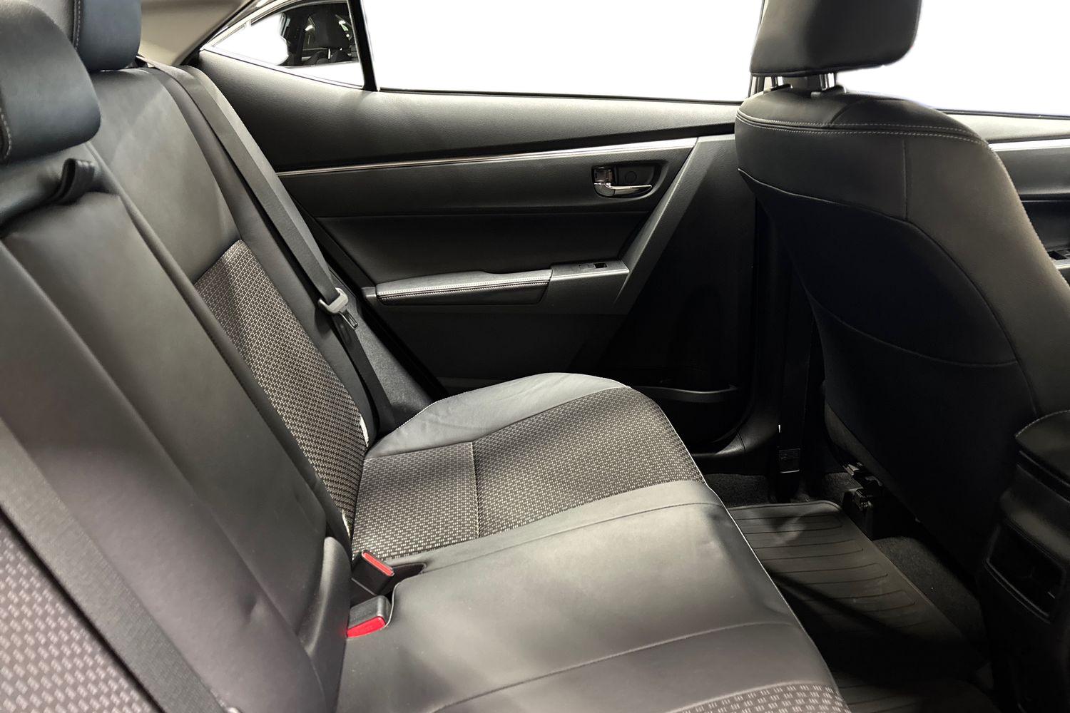TOYOTA COROLLA 2014