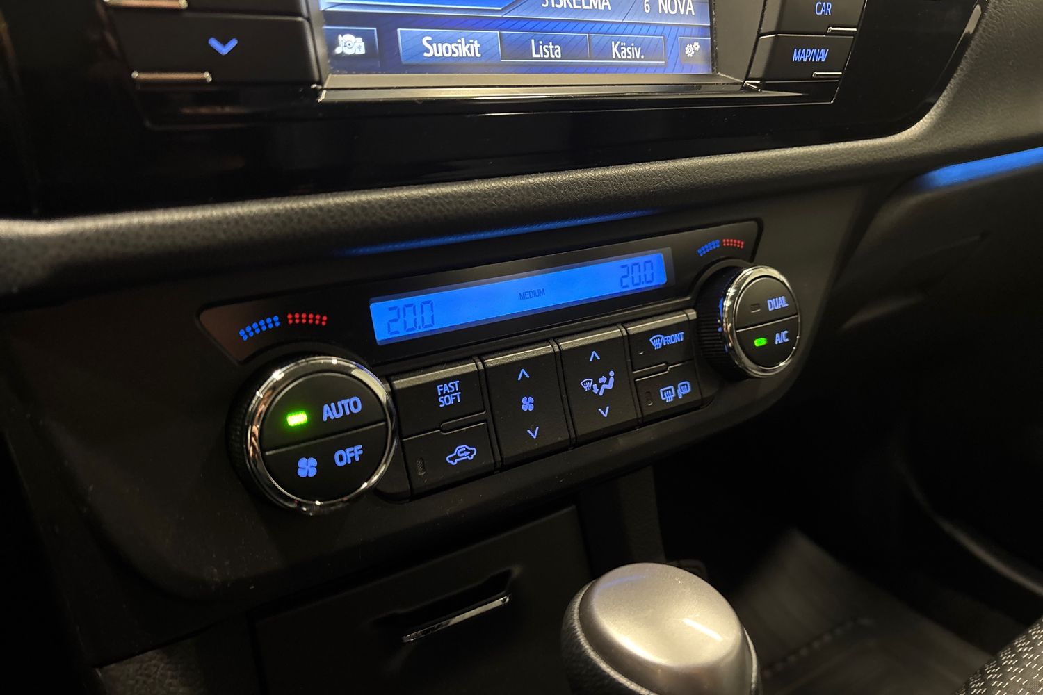 TOYOTA COROLLA 2014