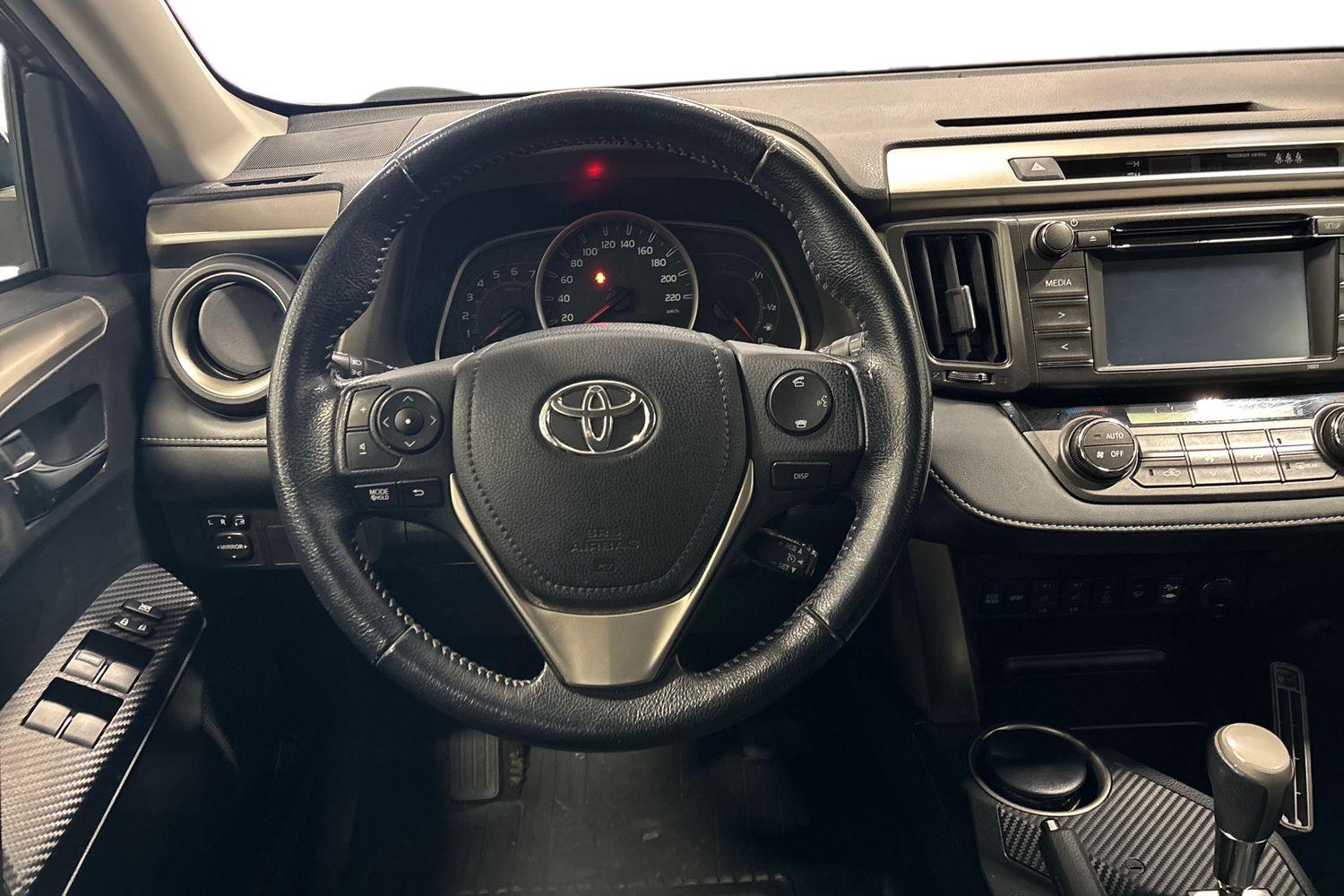 Toyota RAV4 2014