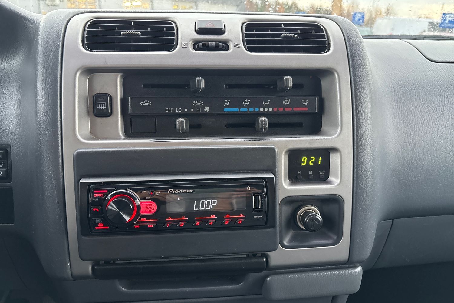 Toyota Hiace 2008