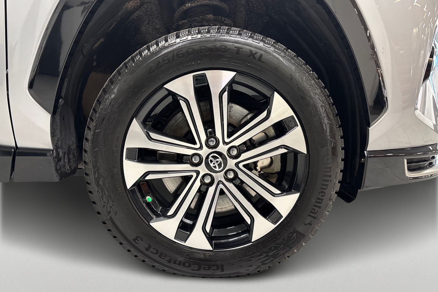 Toyota RAV4 Plug-in 2025