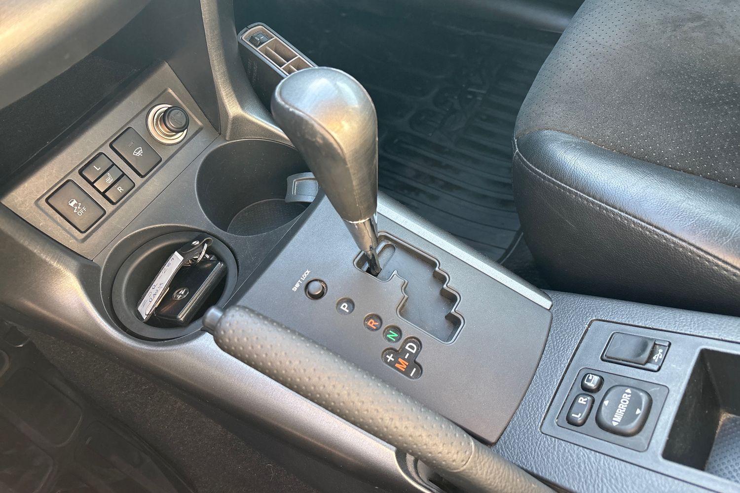 TOYOTA RAV4 2013