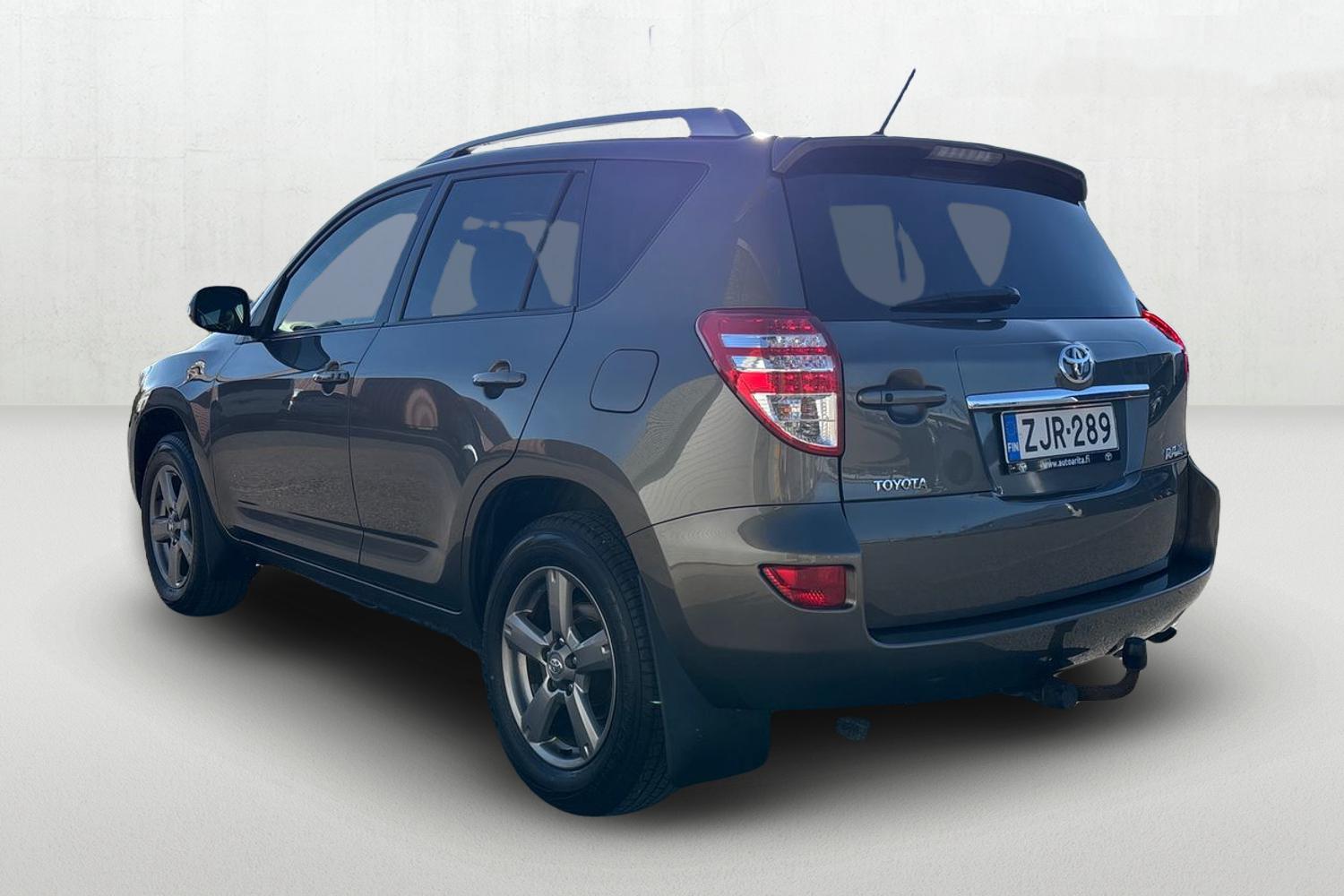 TOYOTA RAV4 2013