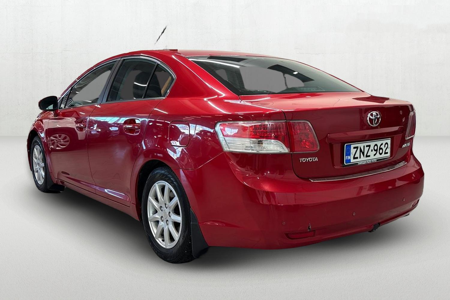 TOYOTA AVENSIS 2011
