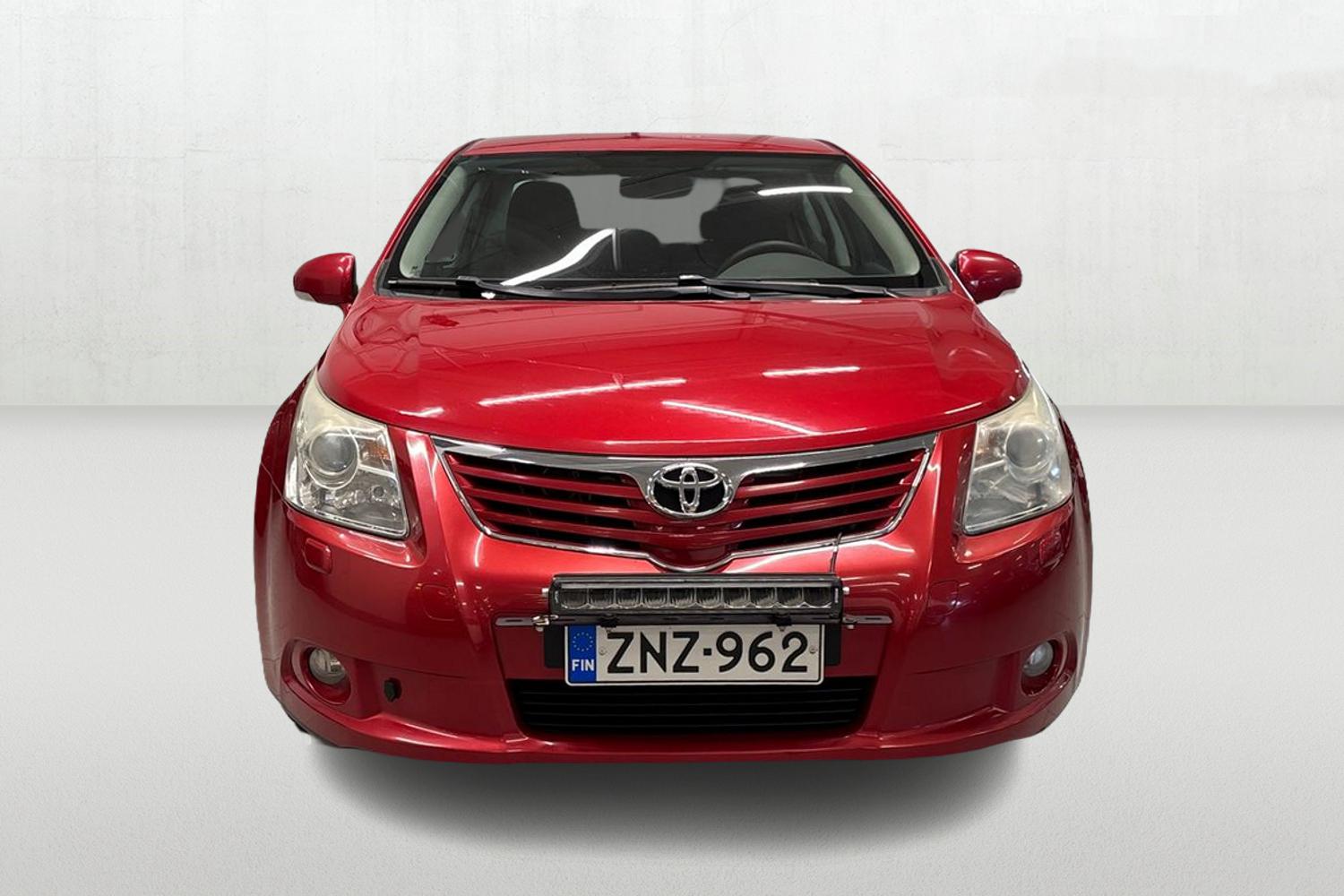 TOYOTA AVENSIS 2011