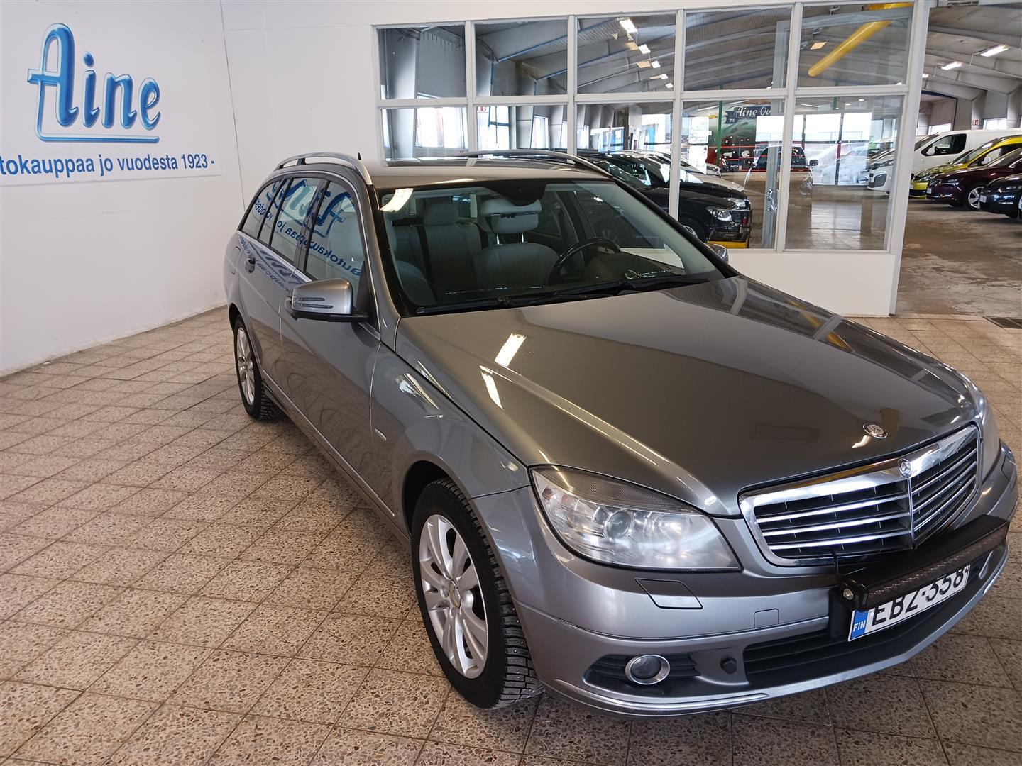 MERCEDES-BENZ C 2009