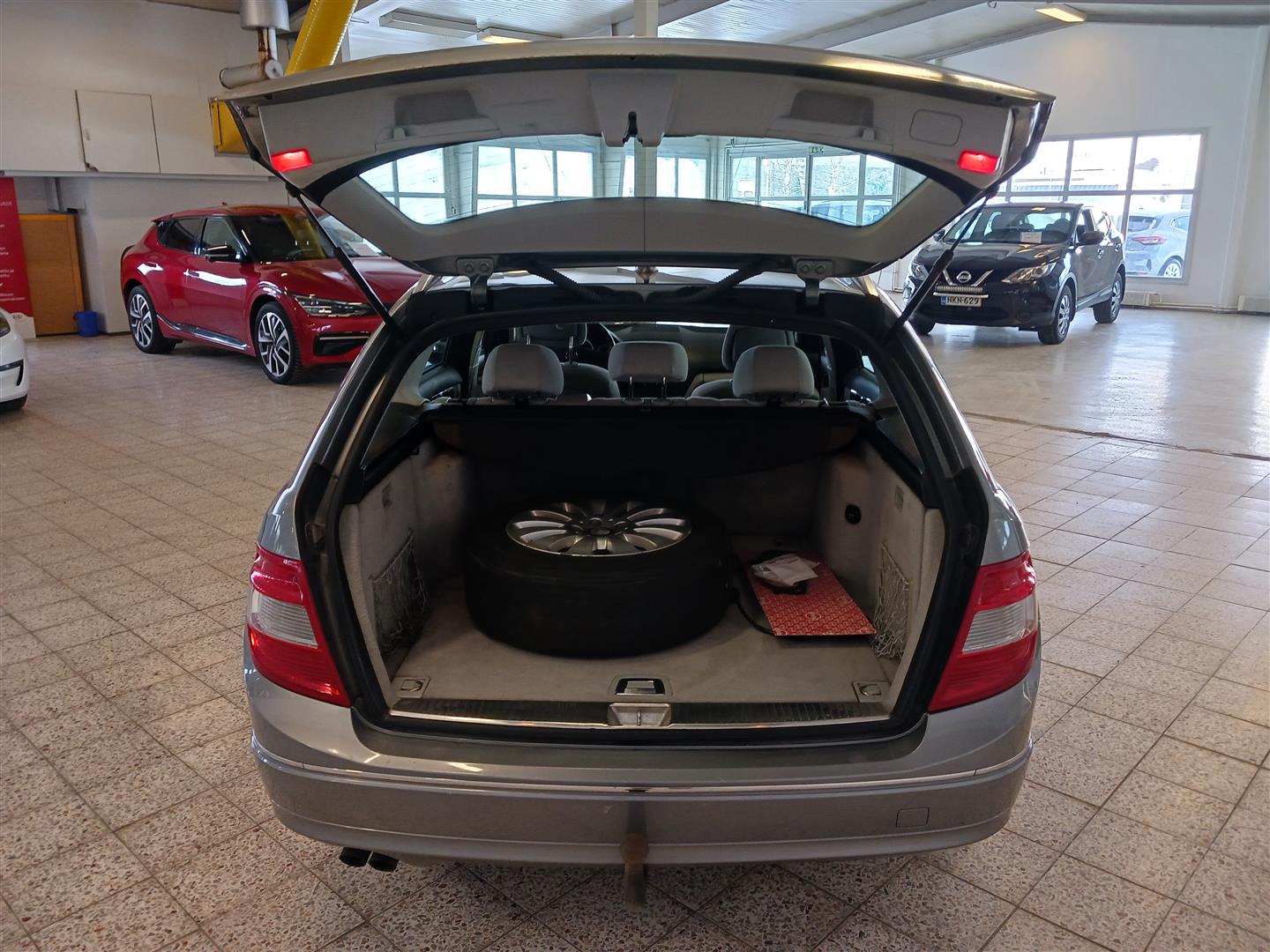 MERCEDES-BENZ C 2009