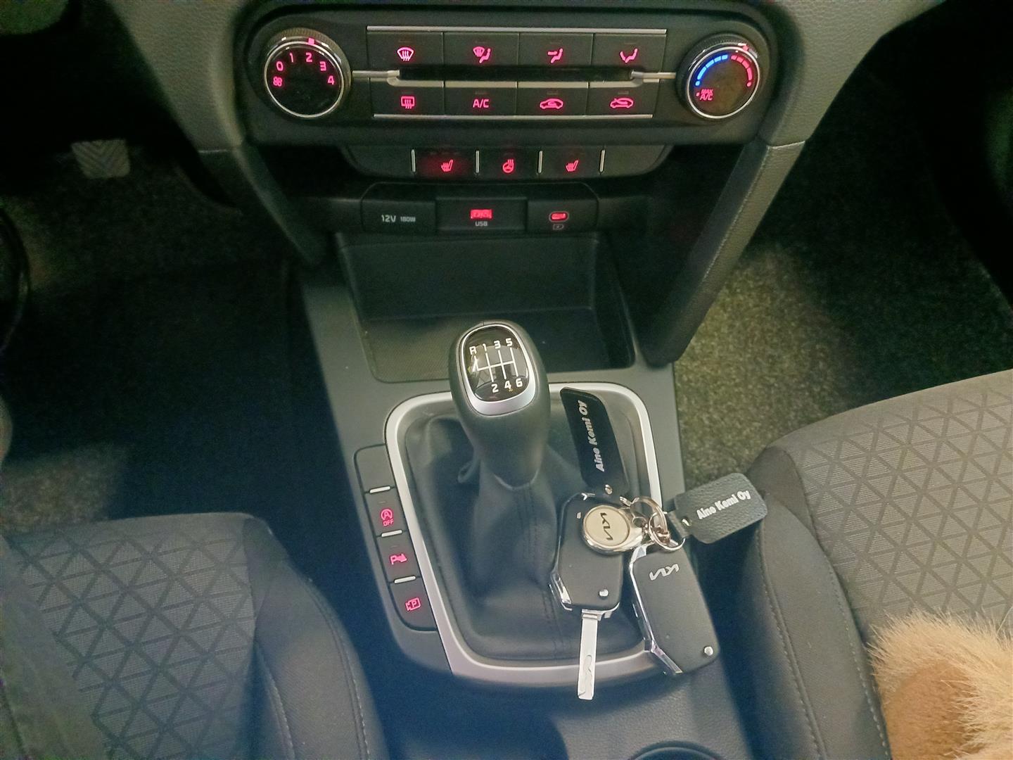 KIA CEED 2024