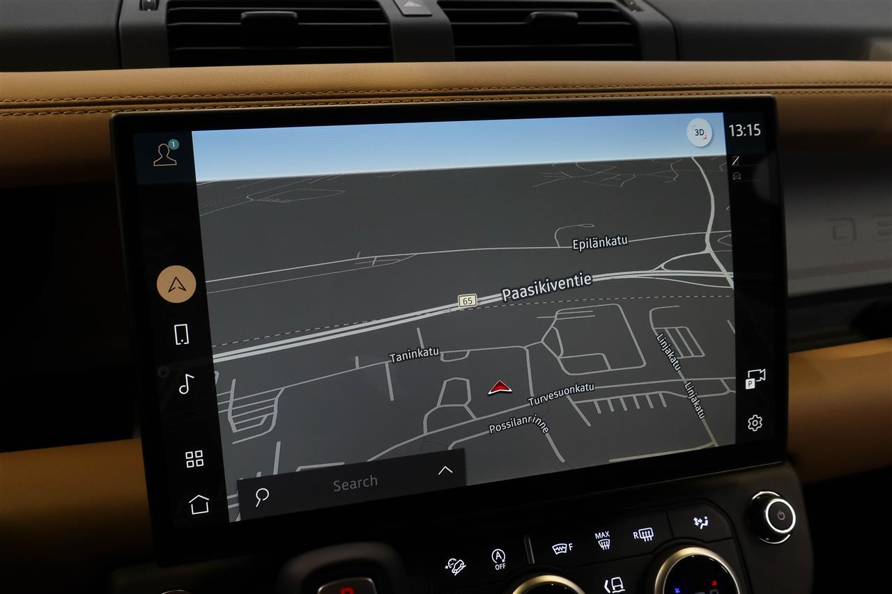 Land Rover Defender 2026