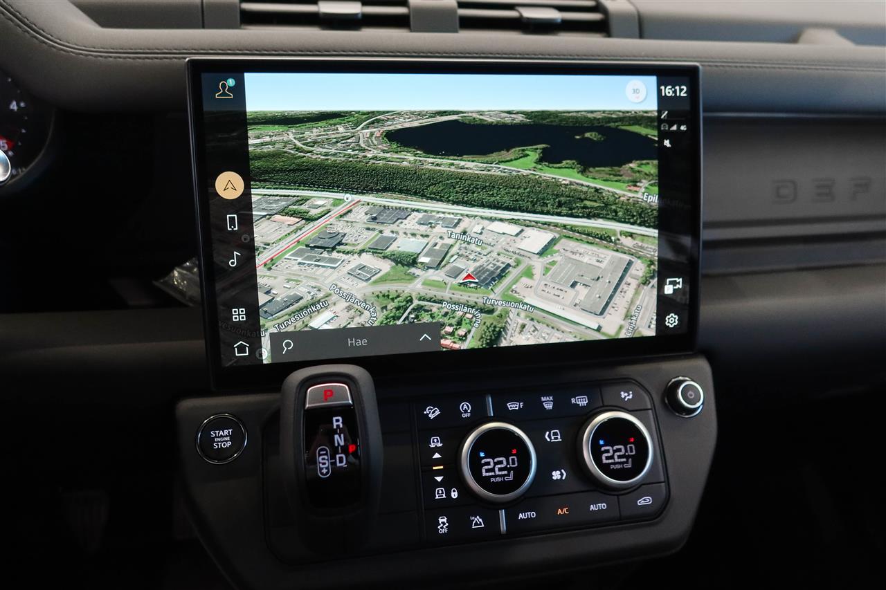 Land Rover Defender 2026