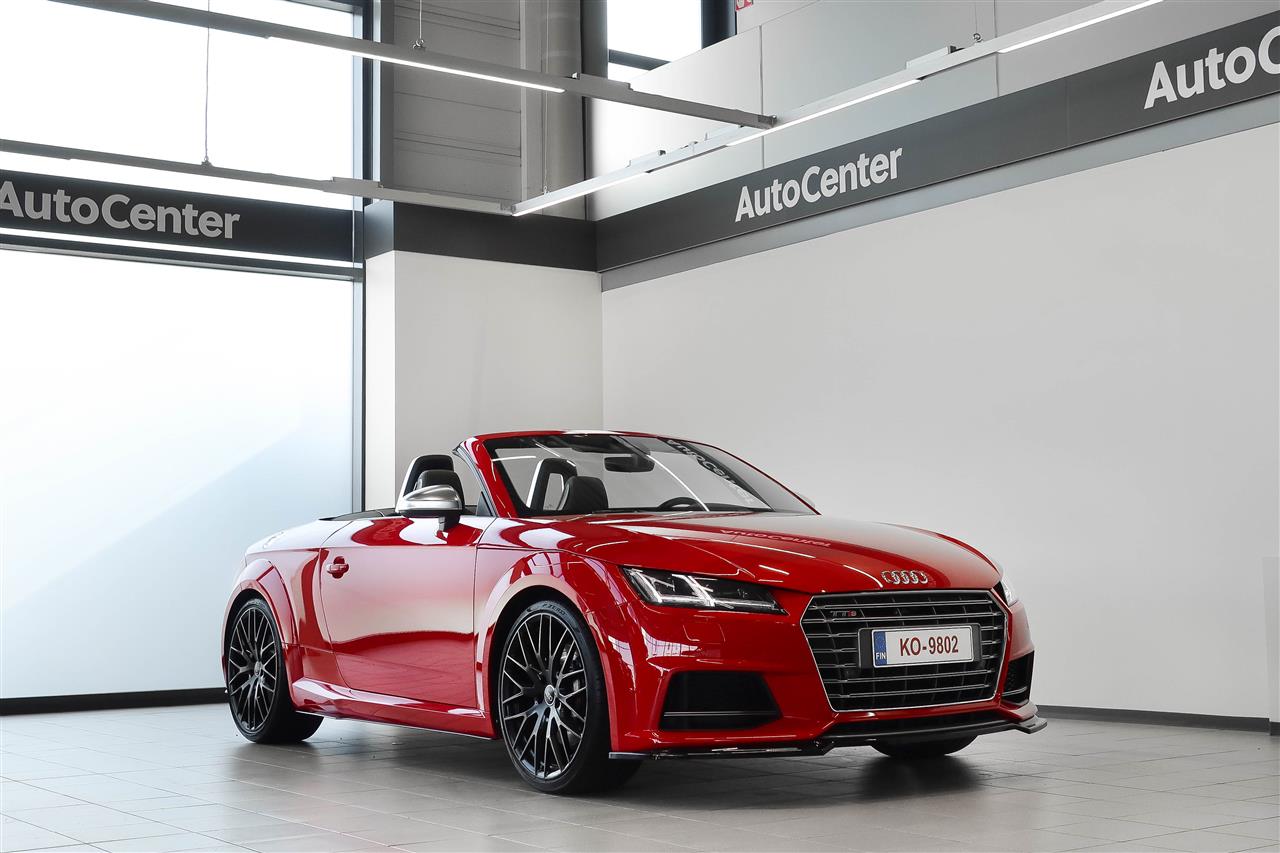 Audi TTS 2015