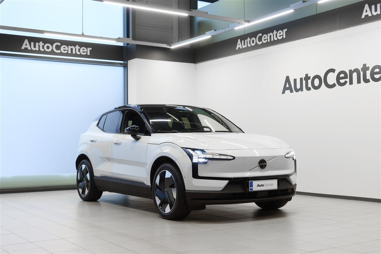 Volvo EX30 2024