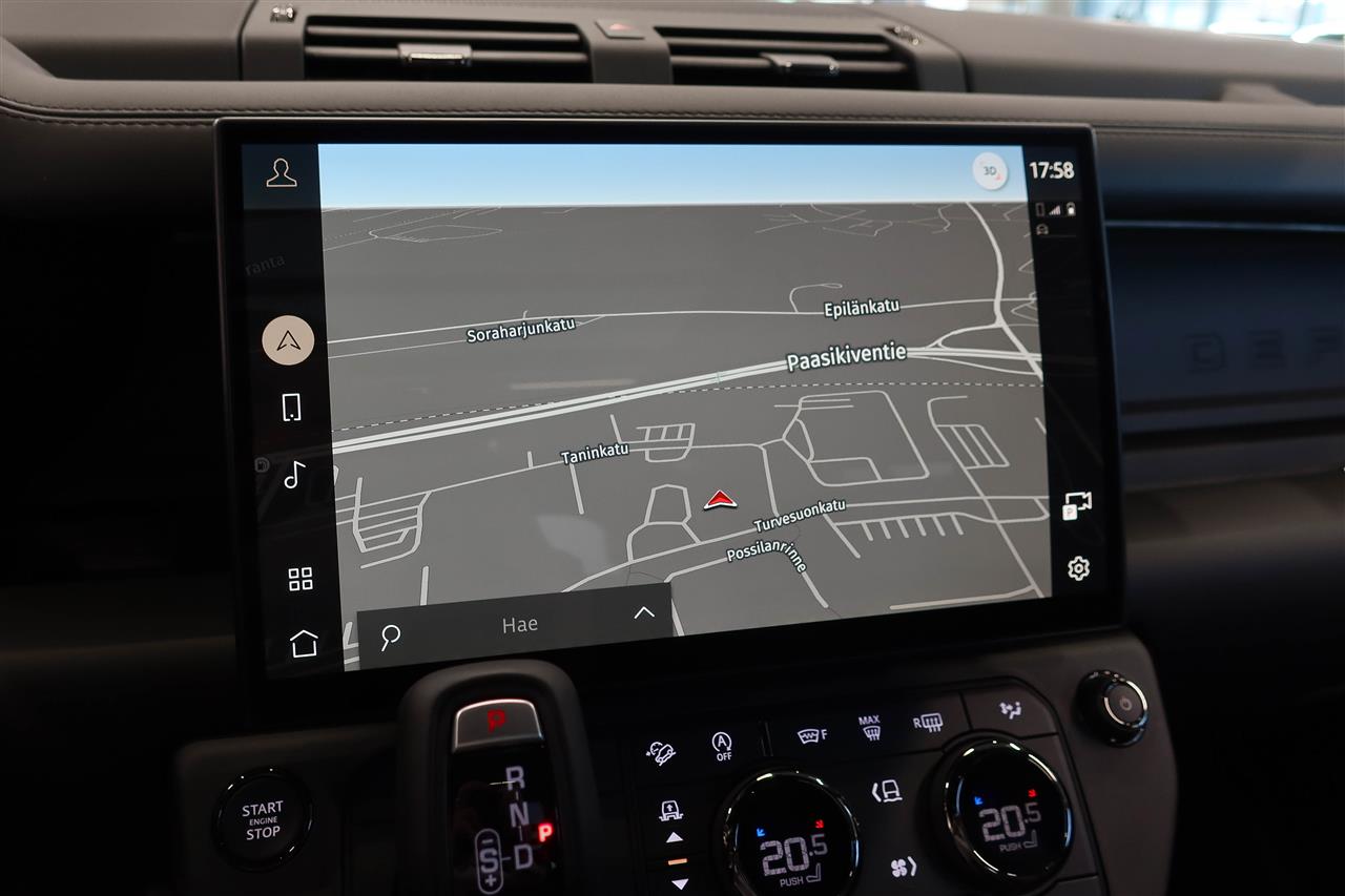 Land Rover Defender 2026