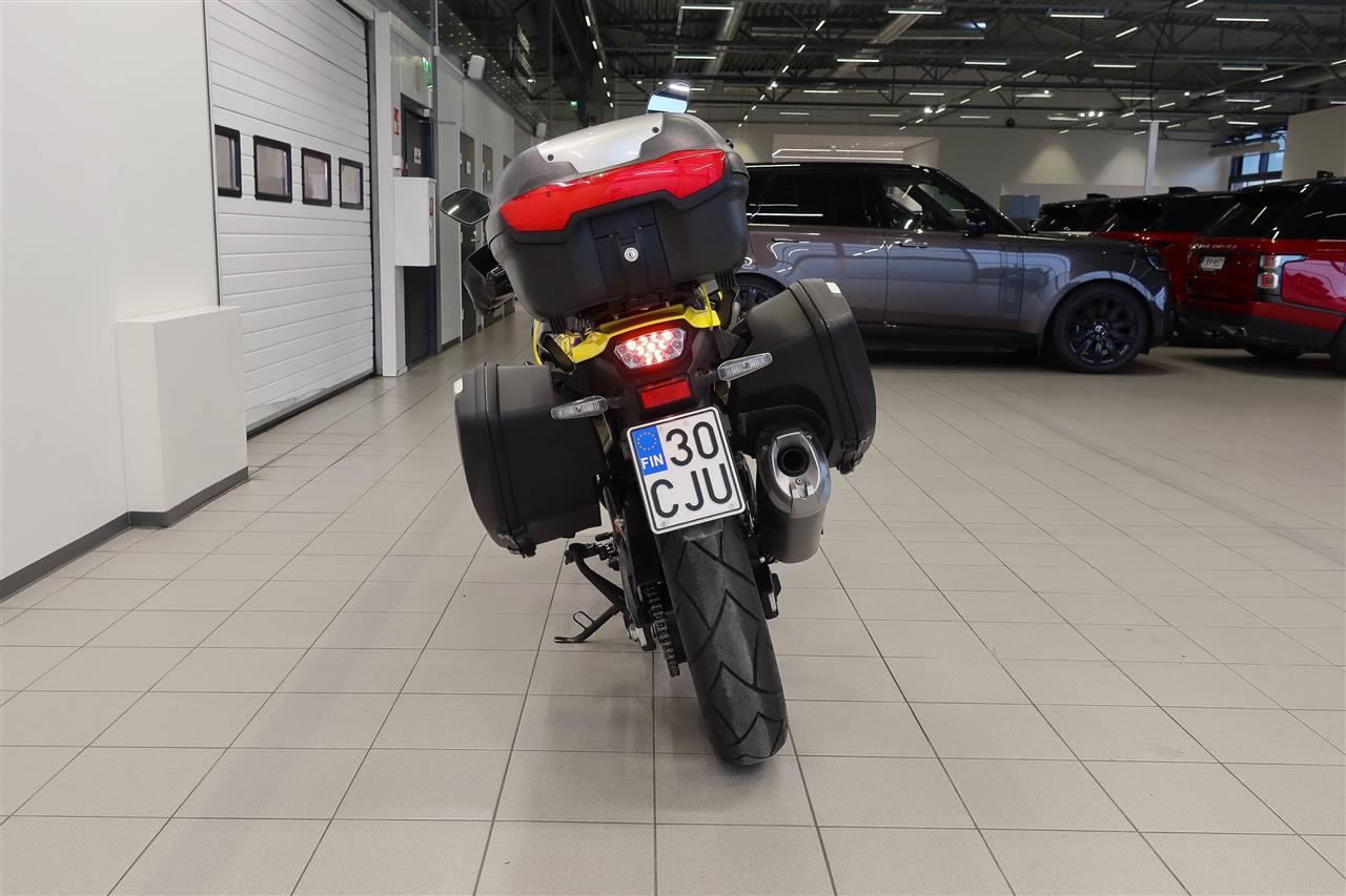 Suzuki DL 2021