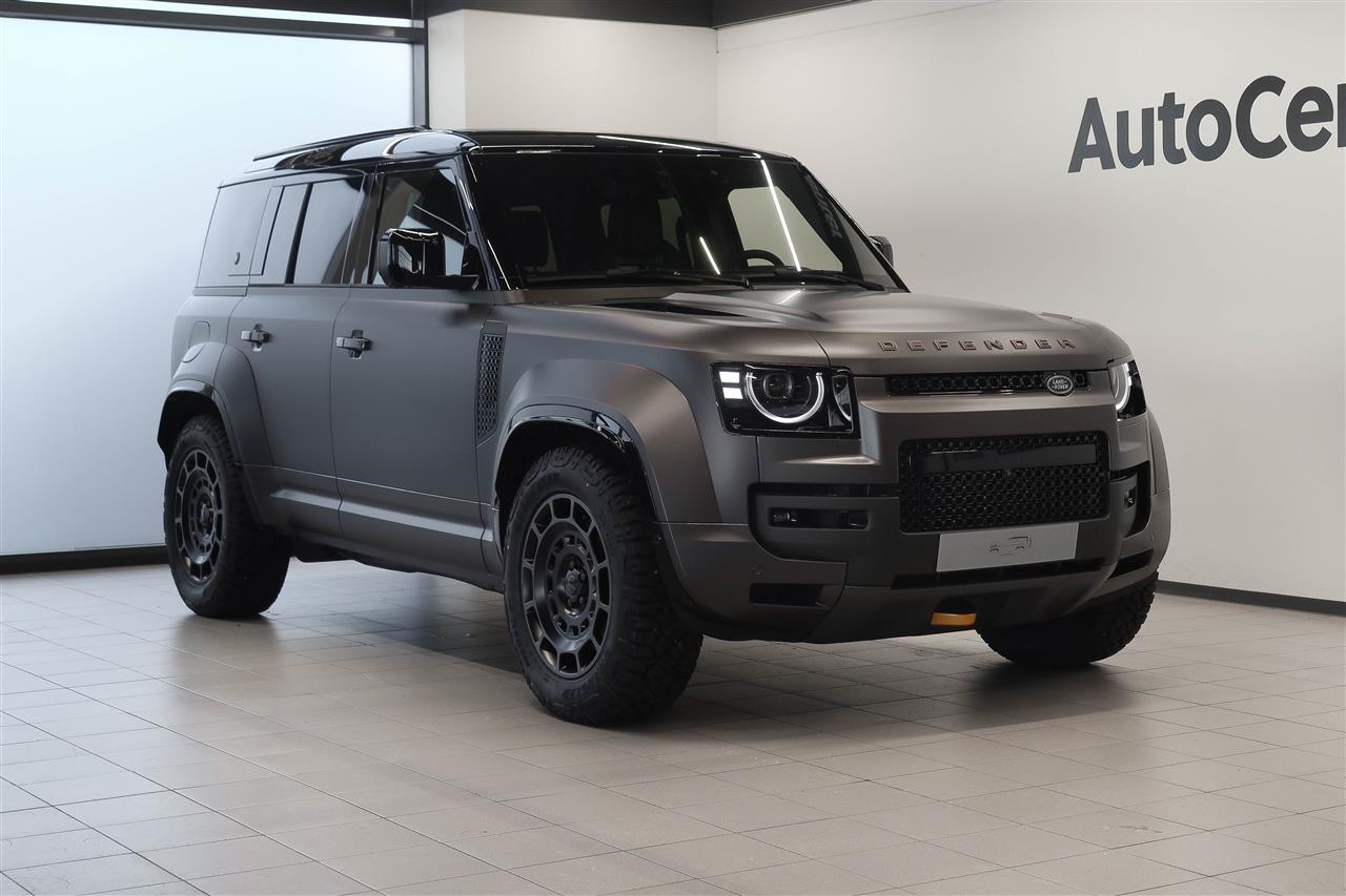 Land Rover Defender 2026