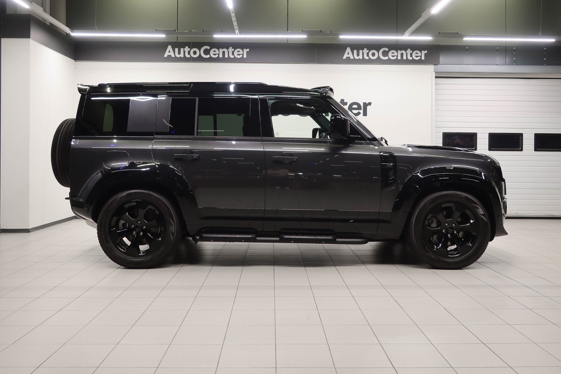 Land Rover Defender 2026