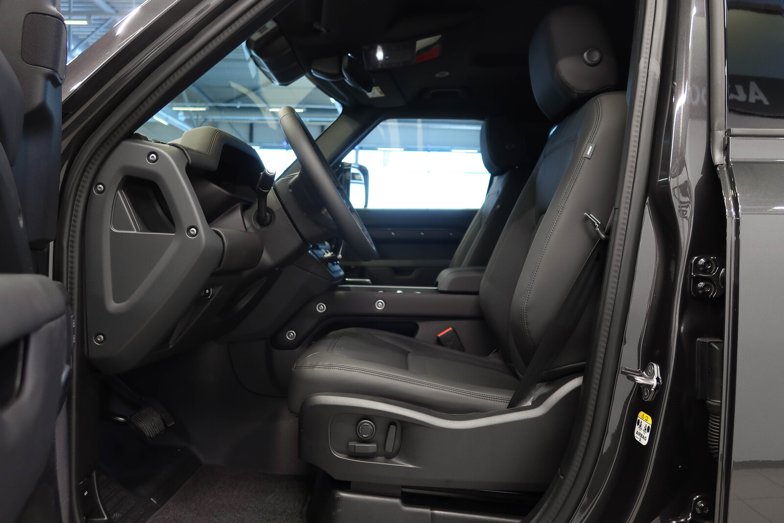 Land Rover Defender 2026