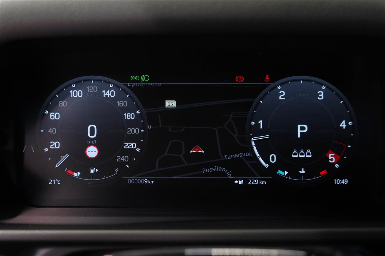 Land Rover Defender 2026