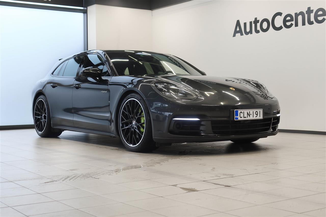Porsche Panamera 2018