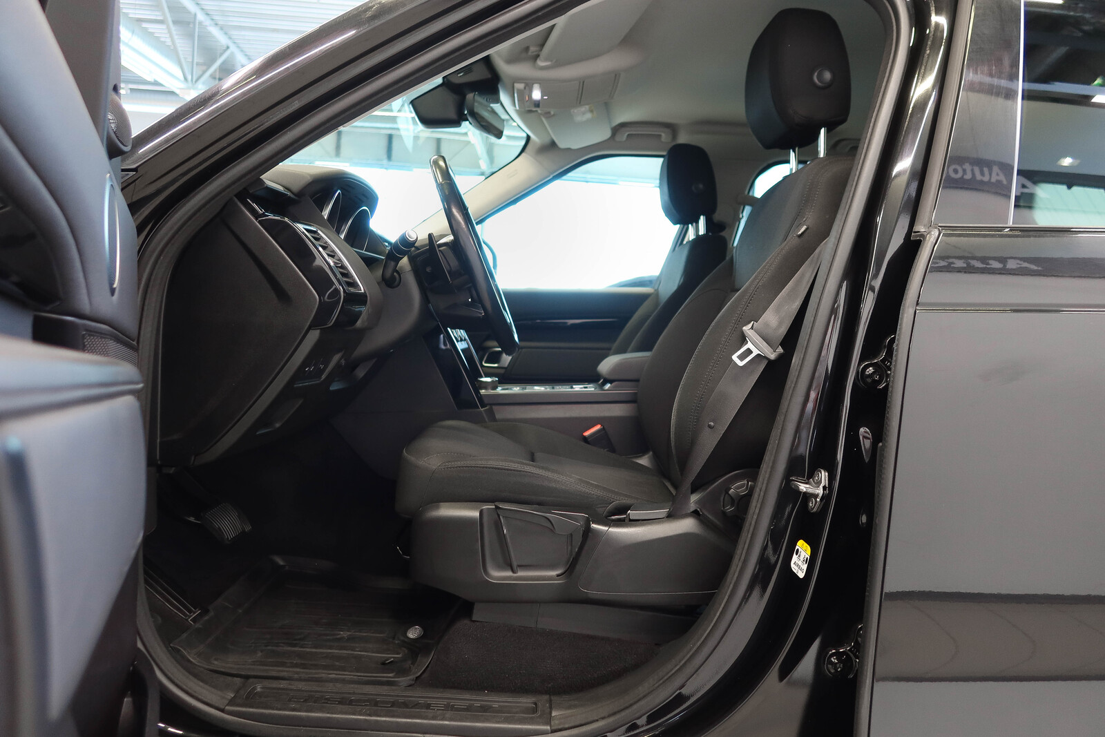 Land Rover Discovery 2018
