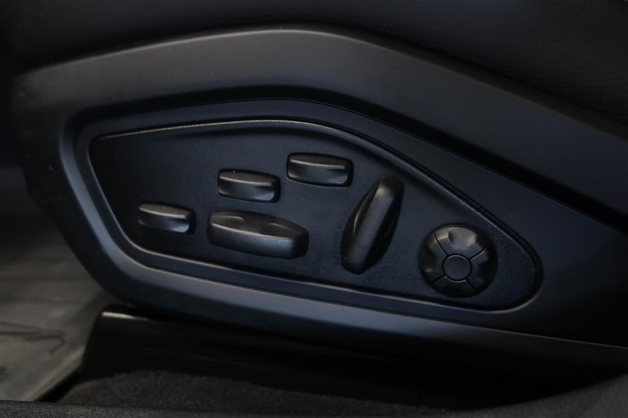 Porsche Taycan 2022