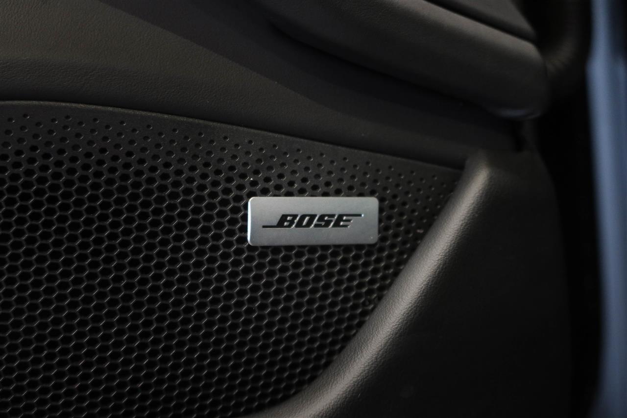 Porsche Taycan 2022